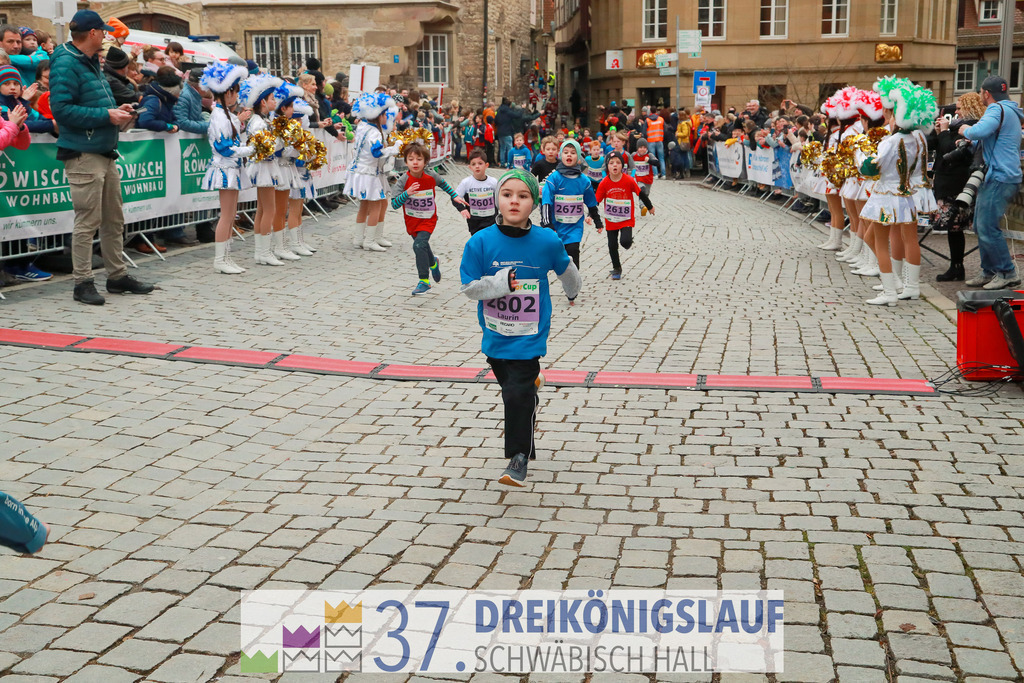 AOK JuniorCup 400m | 3Koenigslauf 2023 - Realisiert mit Pictrs.com