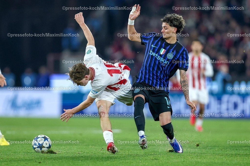 1FC04022601051 | 04.02.2026, Fußball, UEFA Youth League, U19 1. FC Köln - Inter Mailand, Sechzehntelfinale, RheinEnergie-STADION, Saison 2025 2026: Benjamin Ley (U19 FC Köln #10) im Zweikampf gegen  Matias Mancuso (FC Internazionale Milano #11)  DFB regulations prohibit any use of photographs as image sequences and or quasi-video.