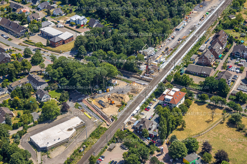 Voerde220702885 | Luftbild, Bahnsteig Baustelle am Bahnhof Voerde, Voerde, Voerde, Ruhrgebiet, Nordrhein-Westfalen, Deutschland