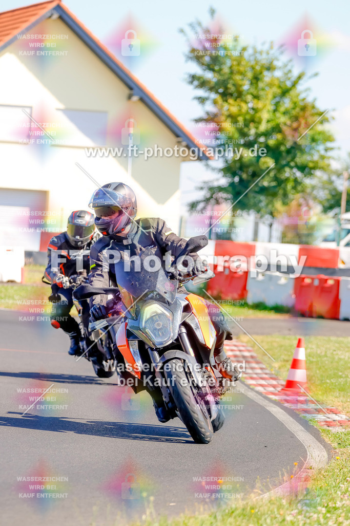 _MOT9015 | Hier findet Ihr Bilder von Touristenfahrten auf der Nürburgring Nordschleife oder von anderen Veranstaltungen die ich besucht habe. Viel Spass beim Durch Schauen 