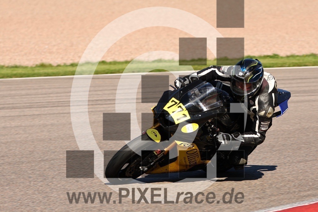 0771-20240923_10951 | Schöne Erinnerungen an spannende Momente - das festzuhalten ist unser Job. PIXELrace.de ist seit 2003 auf den Rennstrecken Europas unterwegs um die Action draußen beim Fahren und die wunderbare Stimmung imm Fahrerlager für euch einzufangen.