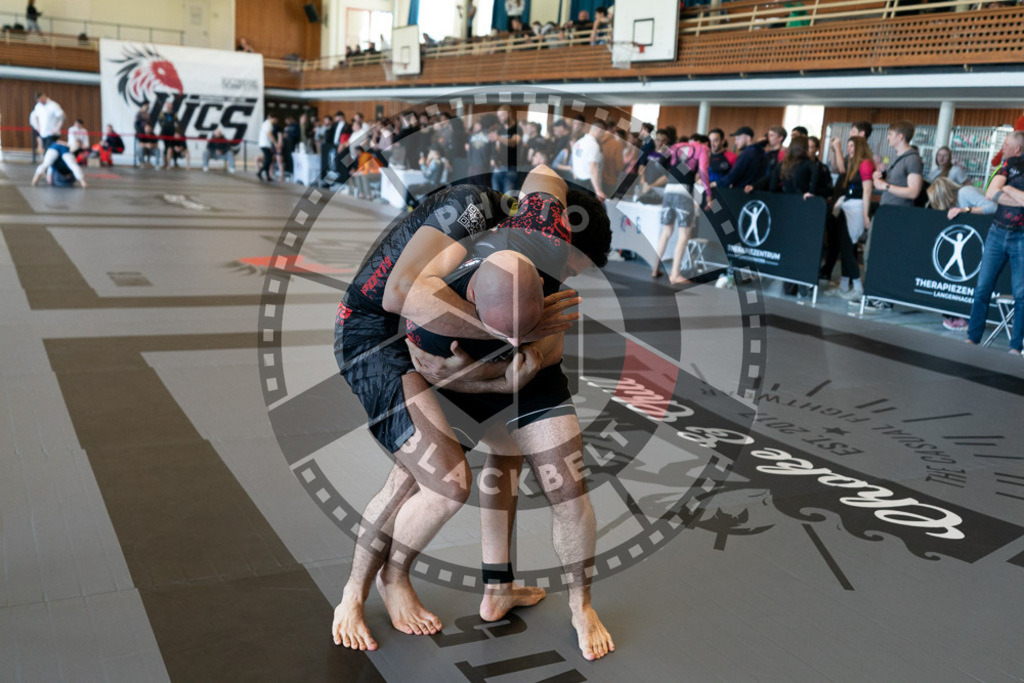 20250329PBB1857 | Fighters compete during the International Luta Livre (ILLCS) Germany IX Spring 2025 Competition spring on March 29, 2025 in Hannover, Germany.© Chiara Dazi