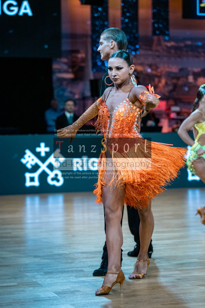 20251212_WDSF_World_Ch_Cup_RS-Lat_1292-2 | Tanzsportbilder, Standardtanz, Lateintanz, WDSF, DTV, LTVB, dancecomp, goc, hessen tanzt, blaues band der spree, walzer, tango, wiener walzer, slowfox, quickstepp, samba, rumba, cha-cha-cha, paso doble. jive, hd-kroft photography, turniertanzsport