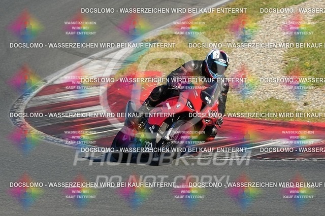 2025_08_31_PBK_37407 | Sportfotografie; SlowMotion; Video; Rennstrecke; Hafeneger; RSE; Speer; Trackday; Motorsportarena; Hockenheimring; Brno; Most; Barcelona; Valencia, Benny; Kaetzmer;