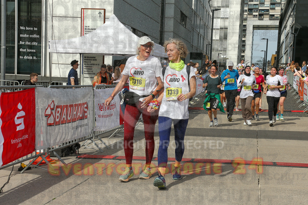 250920_1343_EX1_6383 | Sportfotografie im Rhein-Sieg Kreis, Köln, Bonn, NRW, Rheinland Pfalz, Hessen, etc. Unser Tätigkeitsfeld umfasst den Laufsport vom Volkslauf über den Marathon, Duathlon, Triathon bis zum Ultralauf wie Kölnpfad Ultra oder Schindertrail.