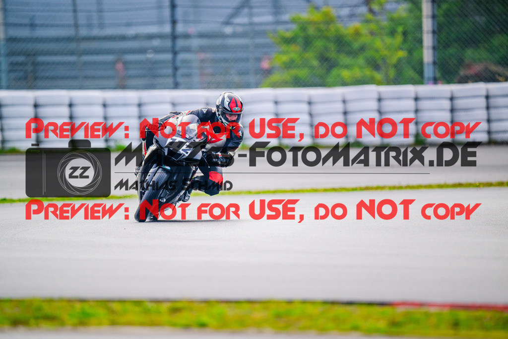 MaZZes_FotoMatrix_240910_6007705_1393 | Fotograf Mathias Schmid
Sportfotograf,
Eventfotograf,
Hochzeitsfotograf,
Portraitfotograf