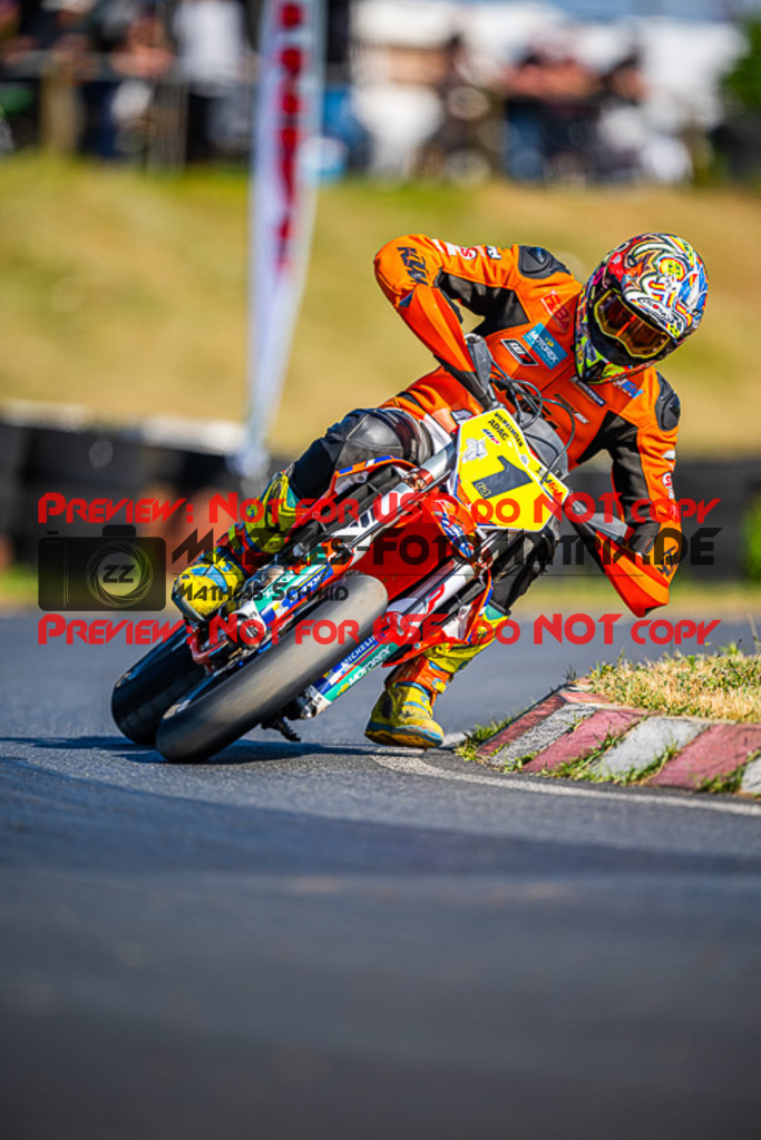 MaZZes_FotoMatrix_220529_5820 | Fotograf Mathias Schmid
Sportfotograf,
Eventfotograf,
Hochzeitsfotograf,
Portraitfotograf