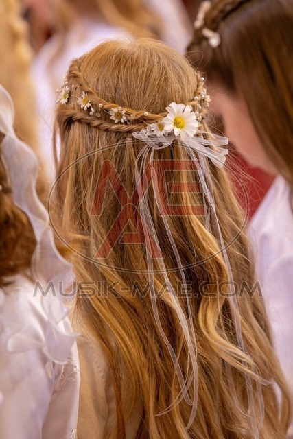 MAE-pic_48 | Der online Fotoshop des Inzeller Fotografen MAE - Marc Anton Eicher. Hier können Sie ihre Fotos und Stockfotos online bestellen als Download oder als Ausdruck, der ihnen bequem nach Hause geschickt wird.
Ihr Marc Anton Eicher - der Inzeller Fotograf - Realisiert mit Pictrs.com