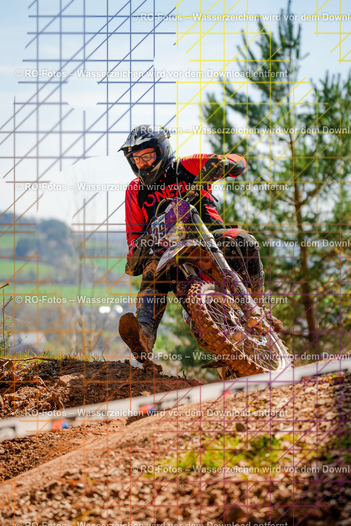 2 Lauf Mernes-917 | Sportfotografie von RO-Fotos: Motorsport, Motocross, Enduro, Laufveranstaltungen und Triathlon. Professionelle Fotos von Sportlern und Events. - Realisiert mit Pictrs.com