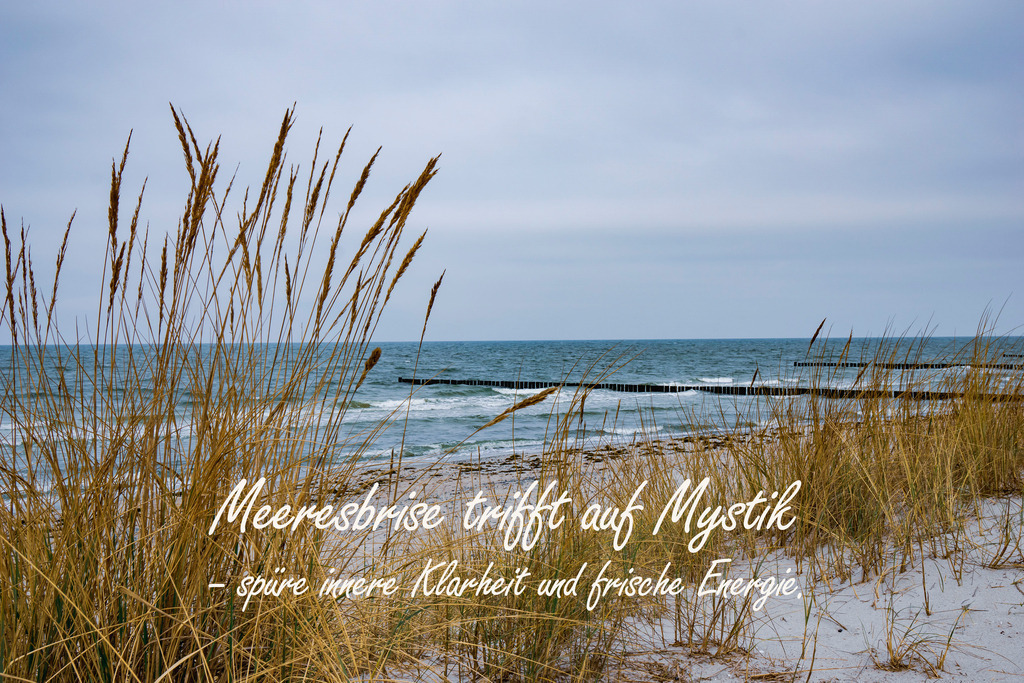 Meer Kalender 2026 - Ostseemotiv mit Text | Gestalten Sie Ihr Zuhause mit einzigartigen Bildern von Ostsee u. Nordsee – als Leinwandbild, Acryl, Alu-Dibond oder FineArt Hahnemühle, individuell anpassbar.
