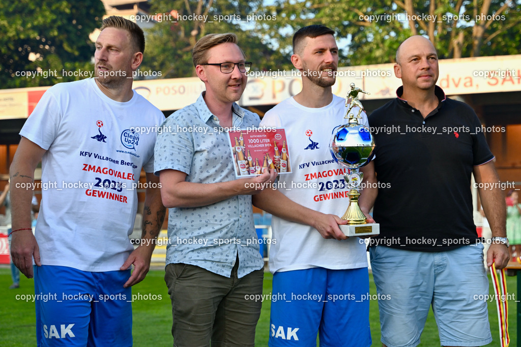 Villacher Bier Cup 2022/23 Siegerehrung SAK vs. SV Dellach Gail 17.6.2023 | hockey sports photos, Pressefotos, Sportfotos, hockey247, win 2day icehockeyleague, Handball Austria, Floorball Austria, ÖVV, Kärntner Eishockeyverband, KEHV, KFV, Kärntner Fussballverband, Österreichischer Volleyballverband, Alps Hockey League, ÖFB, 