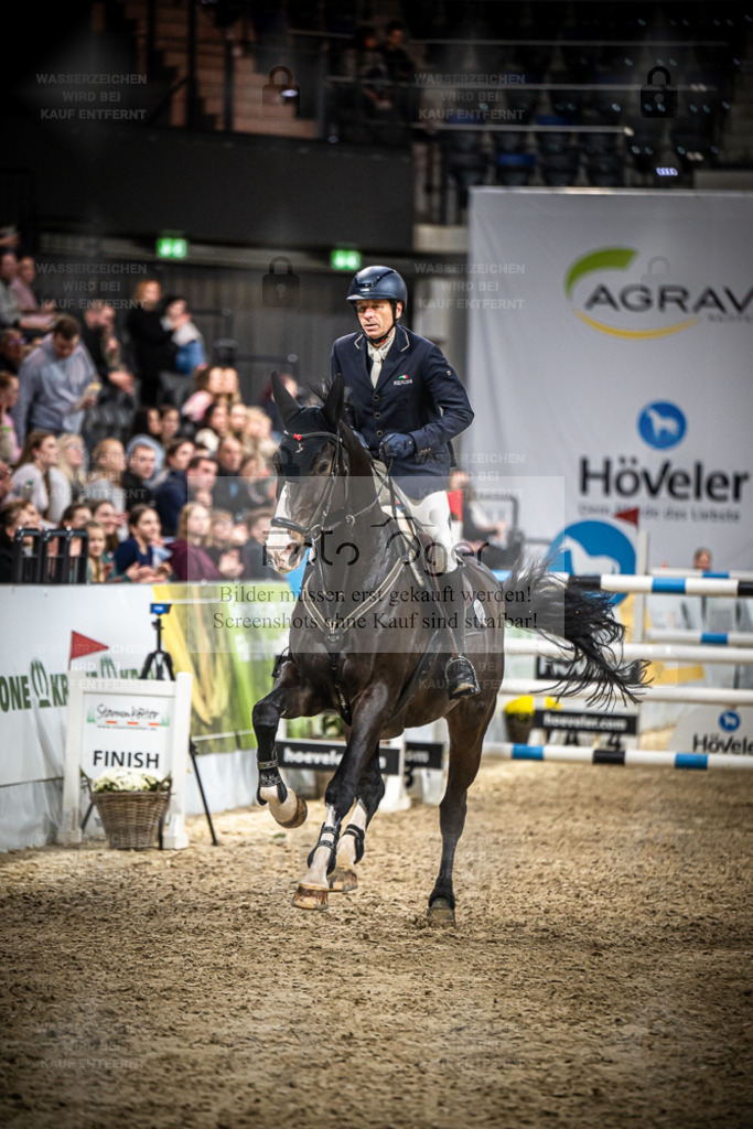 DOS_1583 | Entdecke hochwertige Reitturnierfotos von Foto Oger. Professionell, emotional und authentisch – jetzt Lieblingsmomente im Shop bestellen. - Realisiert mit Pictrs.com