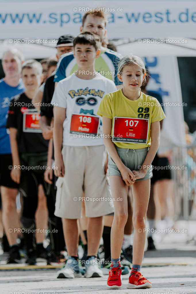 240825_Treppenlauf-129 | Professionelle Fotos Ihrer Laufsportveranstaltung.