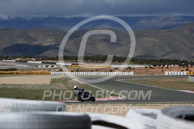 2025_03_10_PBK_13875 | Sportfotografie; SlowMotion; Video; Rennstrecke; Hafeneger; Speer; Racing; RSE; BMW; CBO; Trackday; Motorsportarena; Hockenheimring; Brno; Most; Barcelona; Valencia