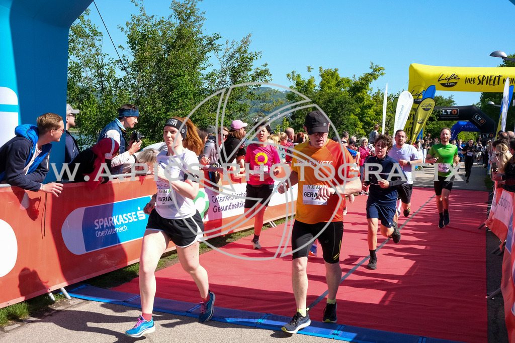 ..... | LINZ,AUSTRIA,27.April 24, Int. 3 Brückenlauf Linz  , Image shows: Photo: WAPICS / Michael ring