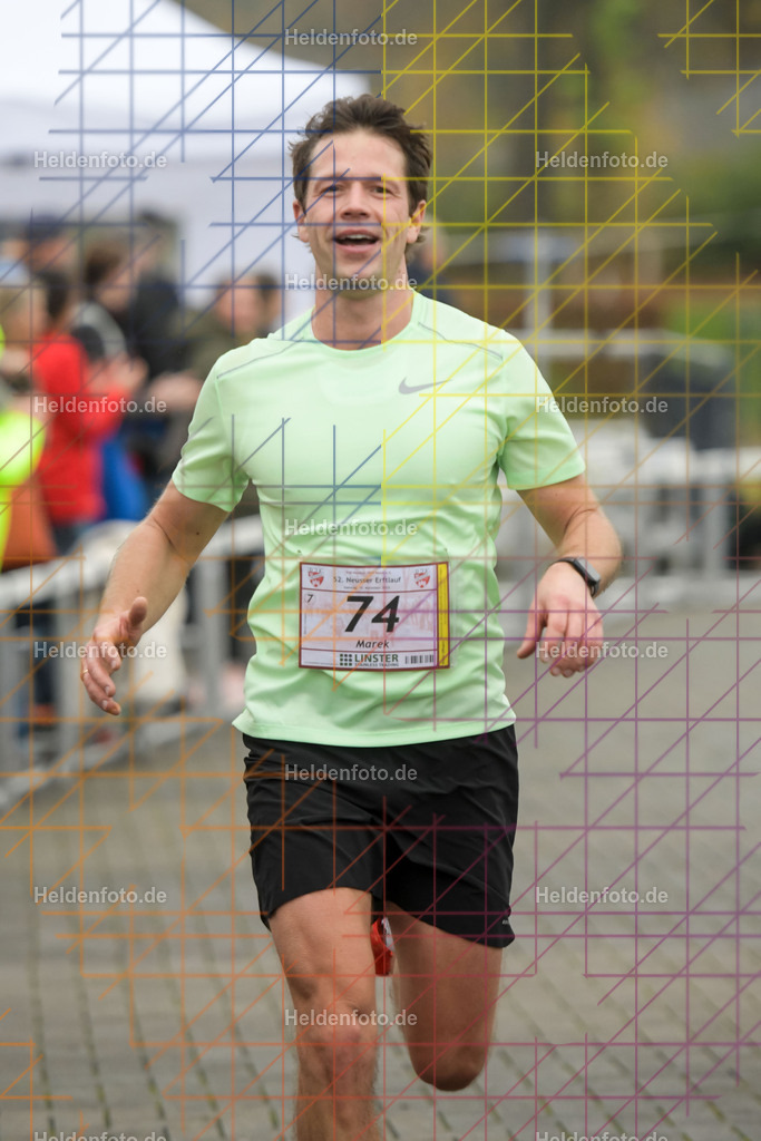 Neusser Erftlauf 2025  | 15km Neusser Erftlauf 2025 Foto: Heldenfoto.de