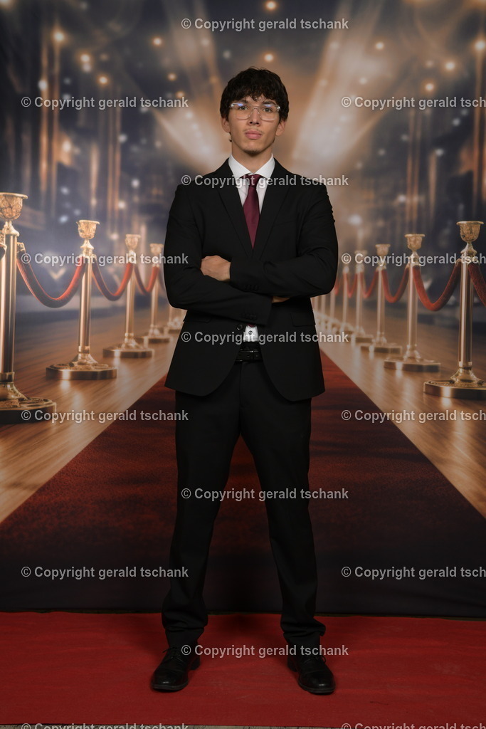 MT1_4728 | Wählen Sie hier bitte Ihr bestes Foto aus, mit diesem Bild wird Ihr Set produziert. Sollten Sie kein Bild wählen oder mehrere suchen wir das Beste aus!
