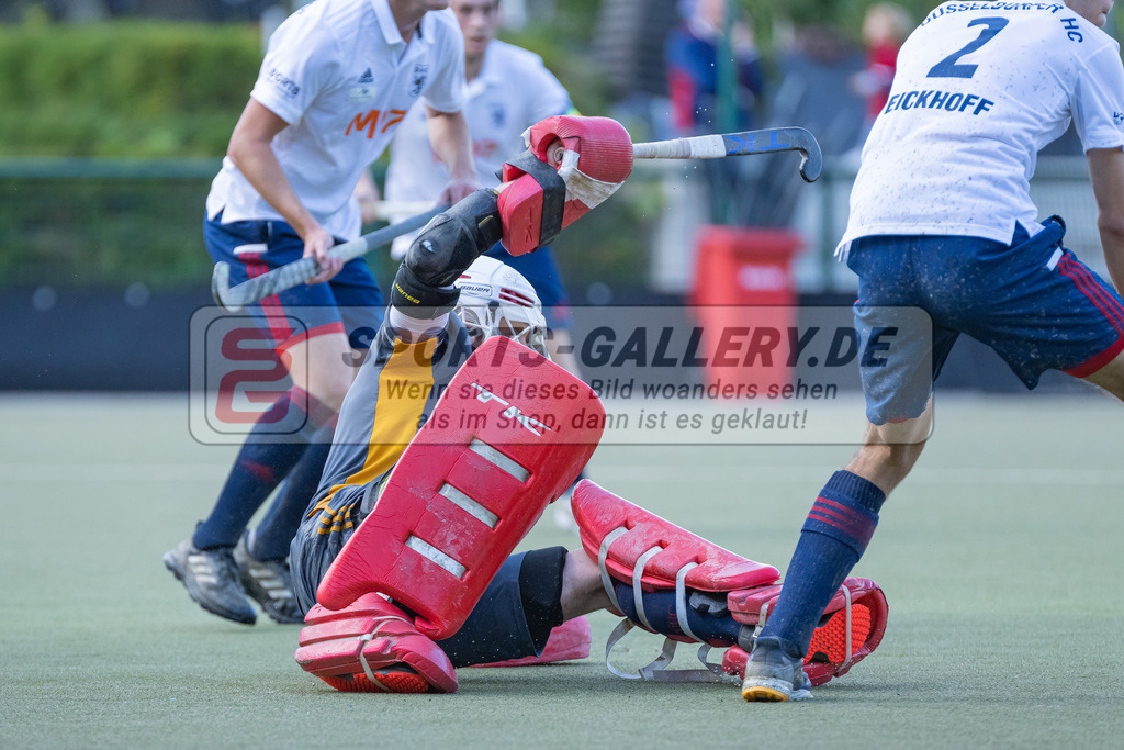 HK_20220925_100296 | 1. Bundesliga Herren Düsseldorfer HC - Berliner HC  am 25.9.2022 DHC Düsseldorf, Düsseldorf , Zickler Anton Torwart ( Düsseldorfer HC #32 )