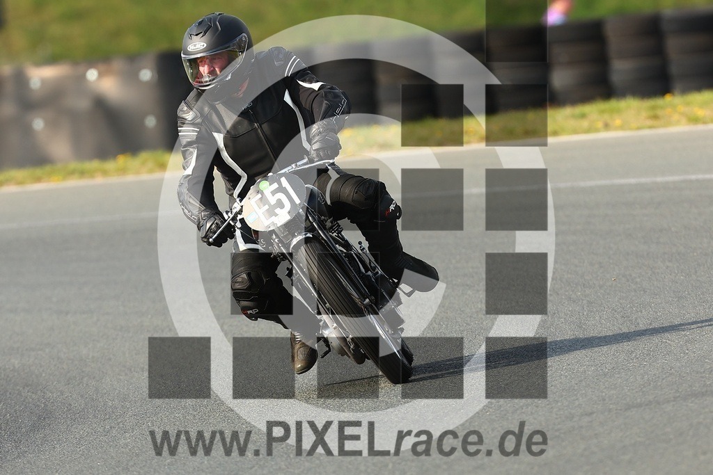 0e51-20260418_00624 | Schöne Erinnerungen an spannende Momente - das festzuhalten ist unser Job. PIXELrace.de ist seit 2003 auf den Rennstrecken Europas unterwegs um die Action draußen beim Fahren und die wunderbare Stimmung imm Fahrerlager für euch einzufangen.
