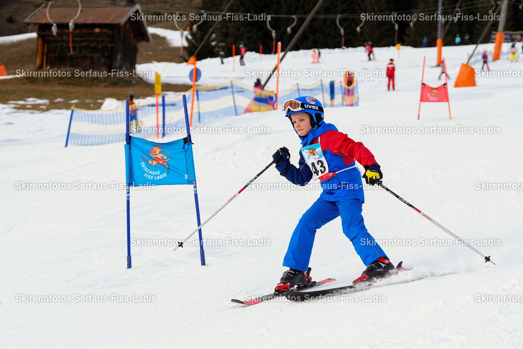 SRF_02.01.2026_1132 | Skirennfotos,Serfaus,Fiss,Ladis,Kinderskirennen,Winter,Tirol,Oberland,skirace,SFL,feelfree,weil wir's genießen,ski,Ski,skifahren,Sonnenplateau, - Realisiert mit Pictrs.com