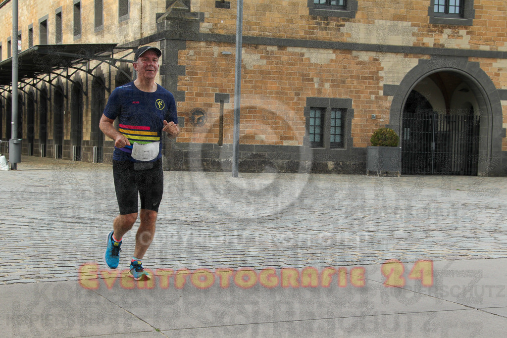 250920_1531_EV4_9049 | Sportfotografie im Rhein-Sieg Kreis, Köln, Bonn, NRW, Rheinland Pfalz, Hessen, etc. Unser Tätigkeitsfeld umfasst den Laufsport vom Volkslauf über den Marathon, Duathlon, Triathon bis zum Ultralauf wie Kölnpfad Ultra oder Schindertrail.