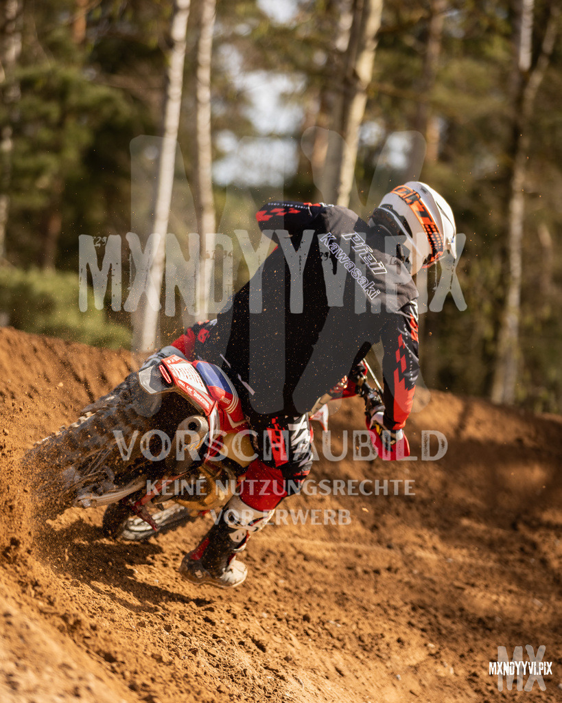 866A2670 | mxndyyvipix
