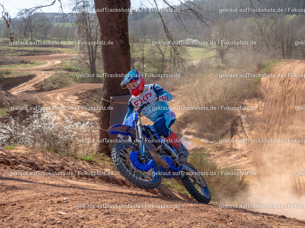 Schweyen040525-90 | Trackshots.de / Fokuspfalz.de - Realisiert mit Pictrs.com