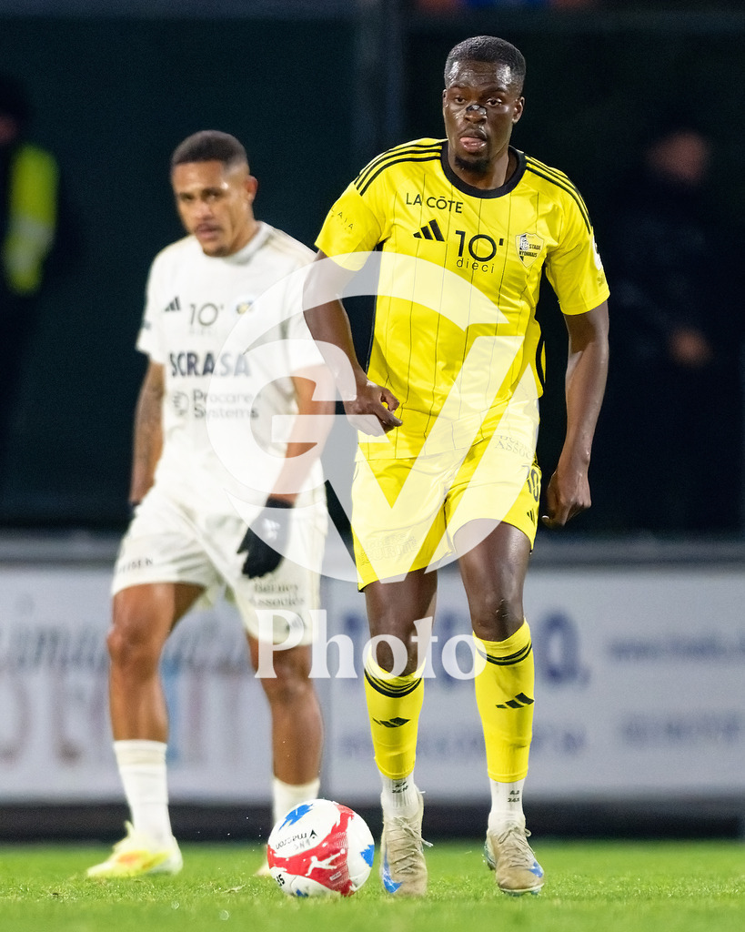 dieci Challenge League - FC Stade Nyonnais v Etoile Carouge FC |  during the dieci Challenge League match between FC Stade Nyonnais and Etoile Carouge FC at Centre sportif de Colovray in Nyon, Switzerland
