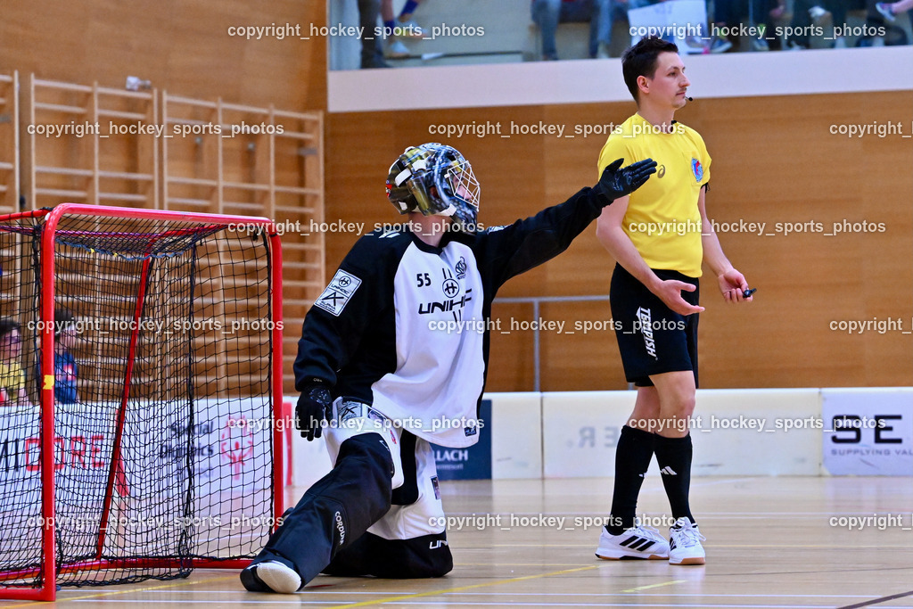 VSV Unihockey vs. KAC Floorball | #55 Maximilian Obereder KAC Floorball, Tilen Vehovec Referee, VSV Unihockey vs. KAC Floorball, VSV Unihockey vs. KAC Floorball am 12.04.2025 in Villach (Ballspielhalle St. Martin), Austria, (Photo by Bernd Stefan)