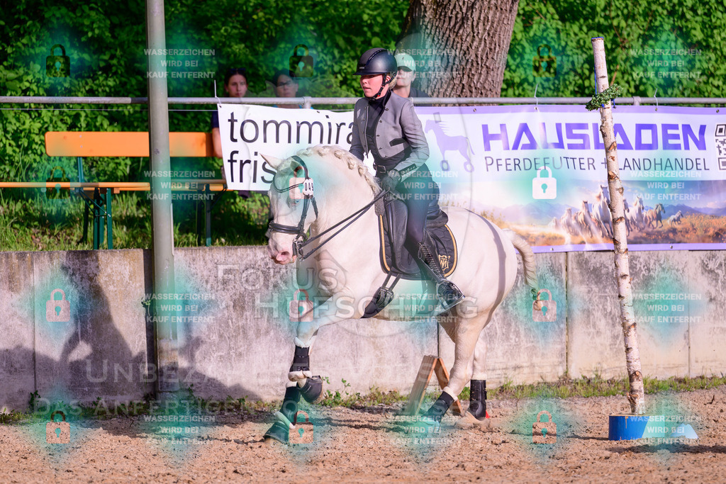 02052026-Giesenbach-03-Speedtrail-0448 | Fokus Hufschlag Fotografie - Realisiert mit Pictrs.com