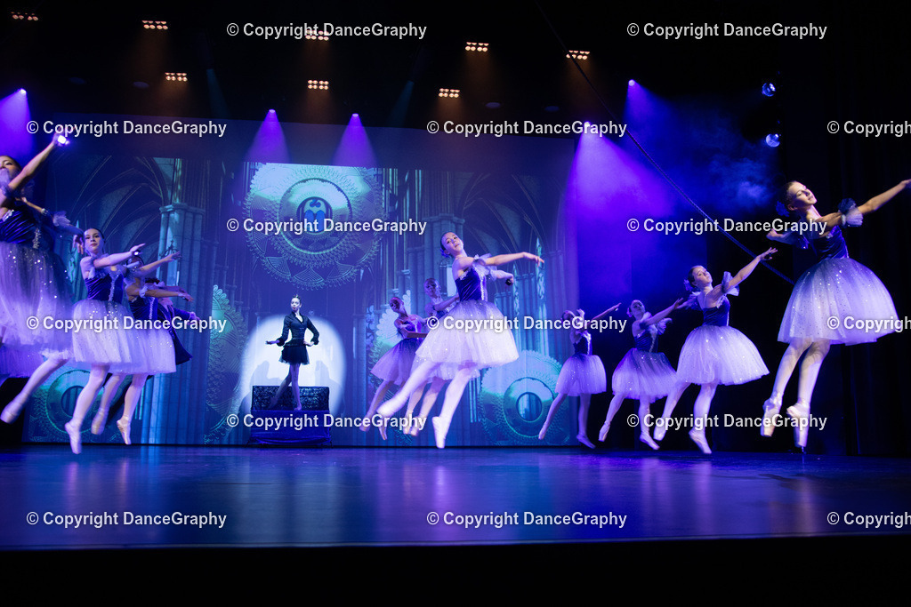 GPHY2701 | DanceGraphy - Realisiert mit Pictrs.com