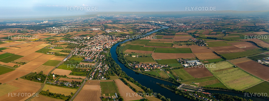 Neckar bei Edingen | Luftbild: Neckar bei Edingen im Ortsteil Edingen in Edingen-Neckarhausen im Bundesland Baden-Württemberg in Deutschland. Foto: IMG_117052-Pano.jpg vom 25.08.2019 durch Werner Riehm/FLY-FOTO.de - Realisiert mit Pictrs.com