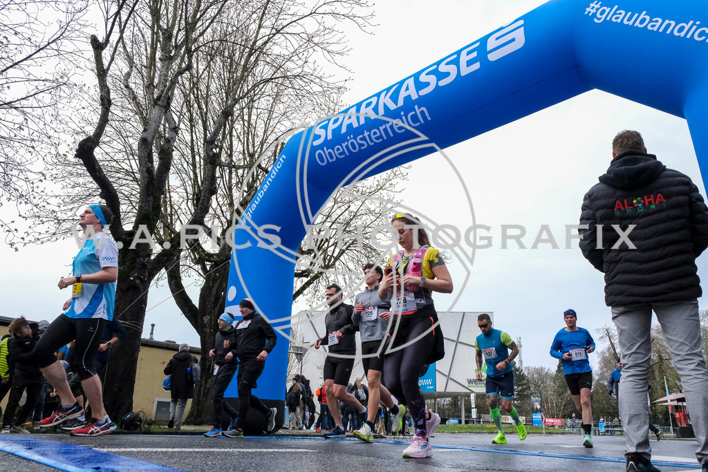..... | AUSTRIA, Wels, 30.03.25, ALOHA Wels Halbmarathon, Image Shows: , Foto: Wapics/RING M.