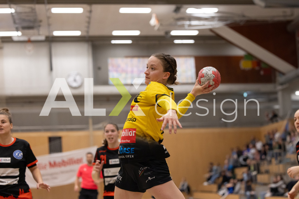 Handball I Frauen I Saison 2025-2026 I Handball Swiss Premium League 1 | Women I Round 5 I  Yellow Winterthur - GC Amicitia Zürich I 15.03.2026 | 14 Jessica Mössner (CH) (Yellow Winterthur) – Flügel links - Realisiert mit Pictrs.com