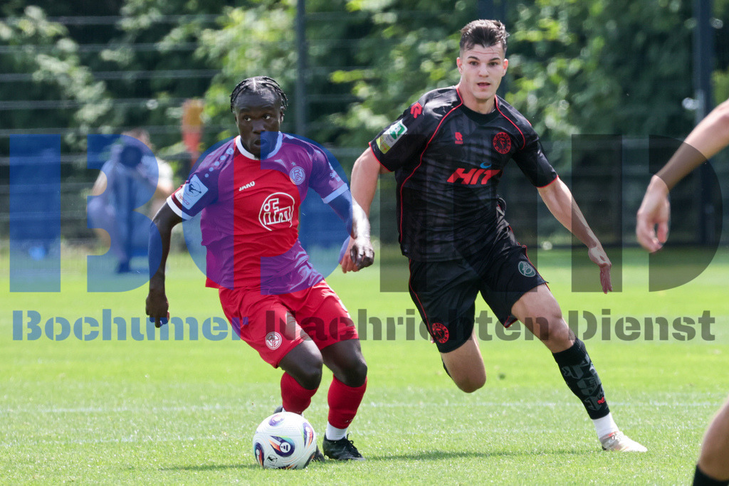 SES_ESSFKO20250712-37 | bond - Realisiert mit Pictrs.com