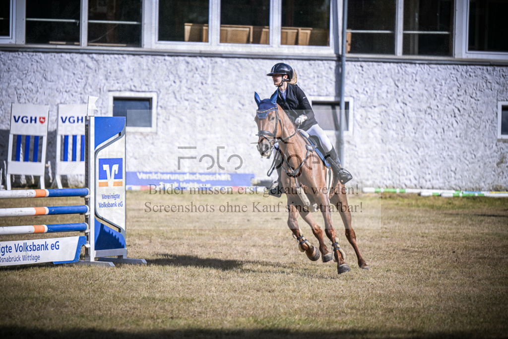 DOS_0921 | Entdecke hochwertige Reitturnierfotos von Foto Oger. Professionell, emotional und authentisch – jetzt Lieblingsmomente im Shop bestellen.Deutschlandweite Turnierfotografie. - Realisiert mit Pictrs.com