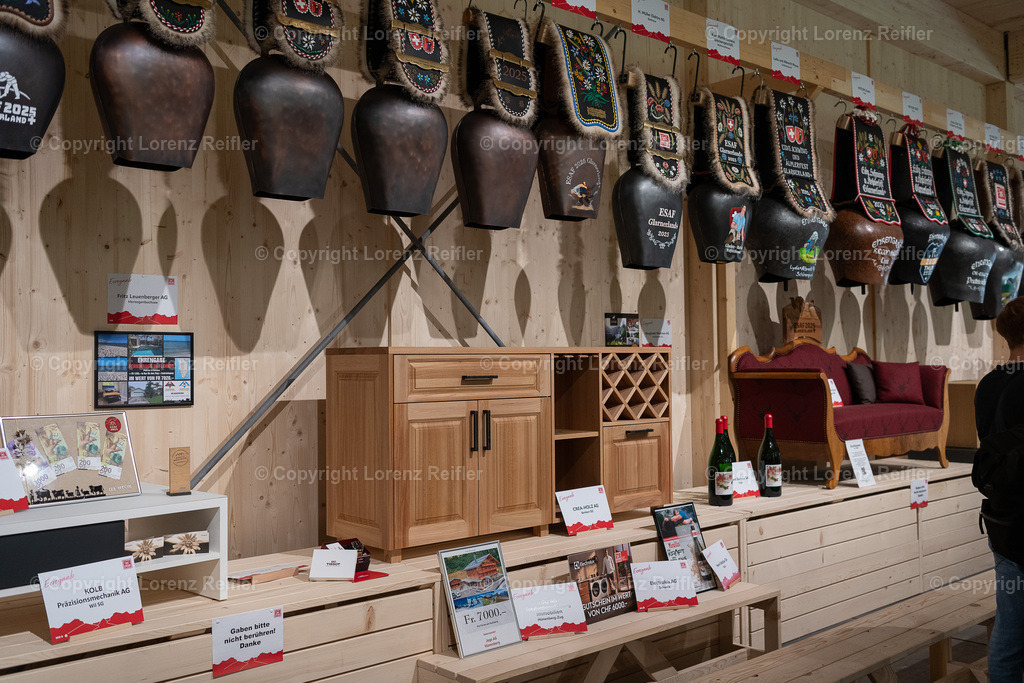 Schwingen -  ESAF Freitag Festumzug 2025 | Mollis, 29.8.25, Schwingen - ESAF Freitag Festumzug.