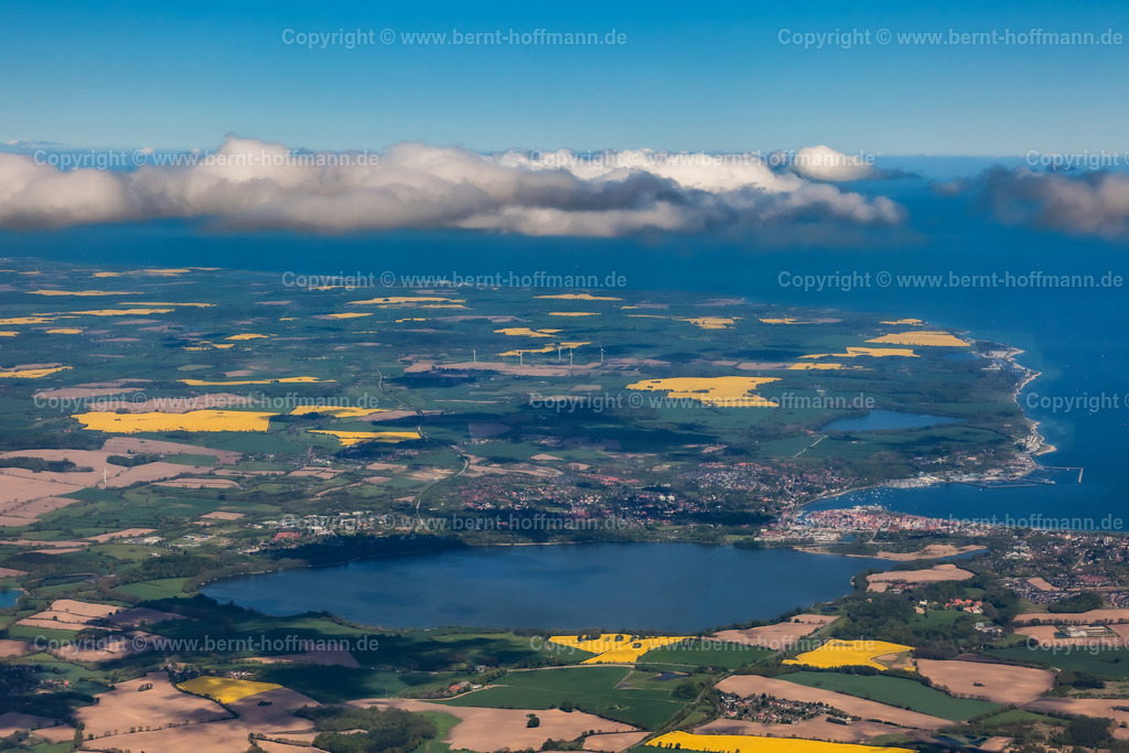 PLB_ECK_WindebyerNoor_0531_90x60 | Luftbild, Landschaft am Windebyer Noor, westlich von Eckernförde, Blick Richtung Nordost. - Realisiert mit Pictrs.com