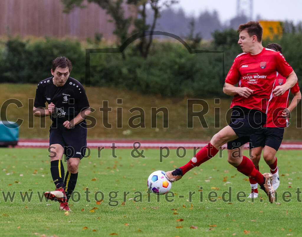 2023-08-27_015_TSV_Zorneding_II_gegen_TSV_Grafing_II | Zorneding, Deutschland, 27.08.2023:
Fußball, A-Klasse 2023 / 2024, 2. Spieltag, TSV Zorneding II gegen TSV Grafing II, Endergebnis: 5:1

Max Heckmann (TSV Grafing, #9), Paul Freihaut (TSV Zorneding, #6)

Foto: Christian Riedel / fotografie-riedel.net