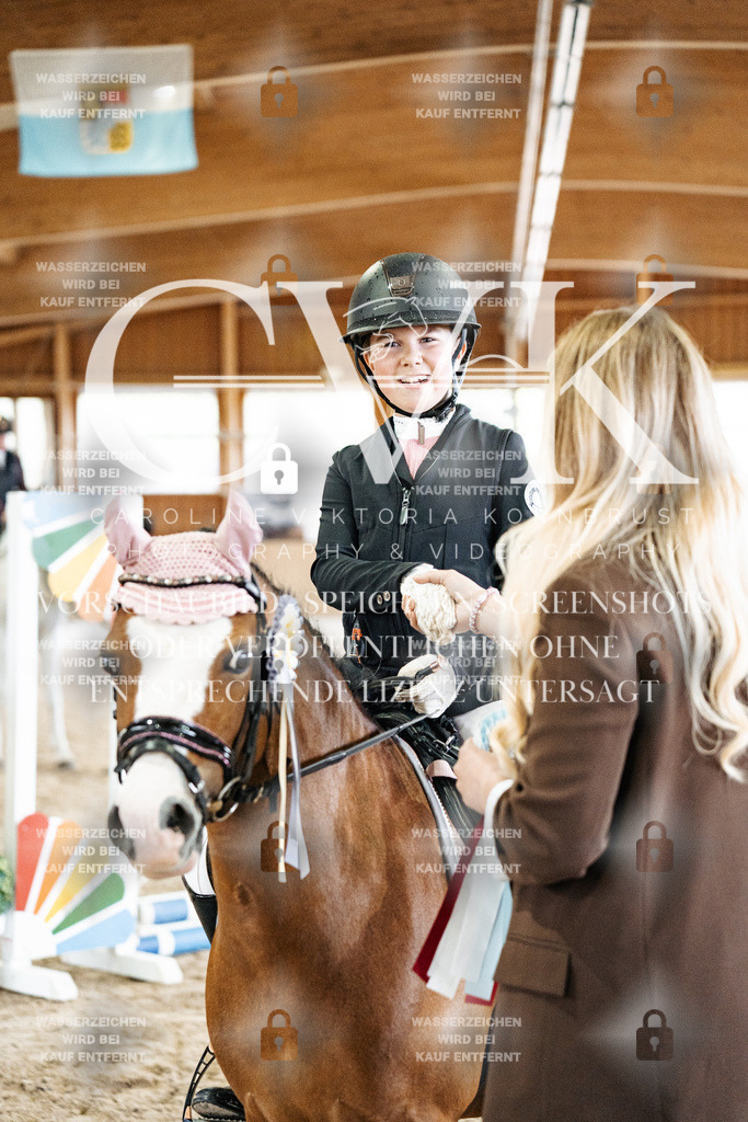 CK703429 | Turnierfotografie Pferdefotografie Trier Rheinland-Pfalz Pferdesport Reitsport Tierfotografie Sportfotografie Pferdevideo Pferdevideografie Equestrianvideography equestrianphotography  - Realisiert mit Pictrs.com