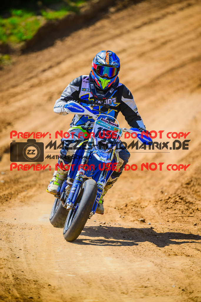 MaZZes_FotoMatrix_240512_6007705_0263 | UE40