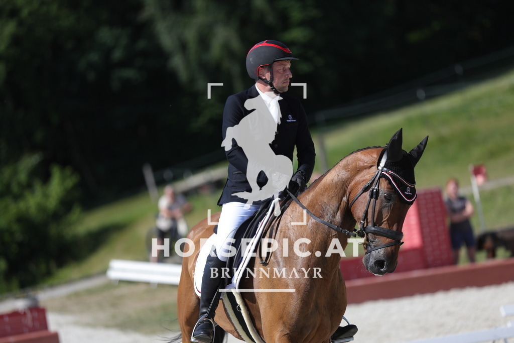 0P6A7800 | Willkommen bei Brunnmayr - Design & Fotografie – Ihrem Spezialisten für Reitturniere und Pferdeveranstaltungen in Oberösterreich, Salzburg und Bayern! Seit über 17 Jahren sind wir leidenschaftlich dabei.