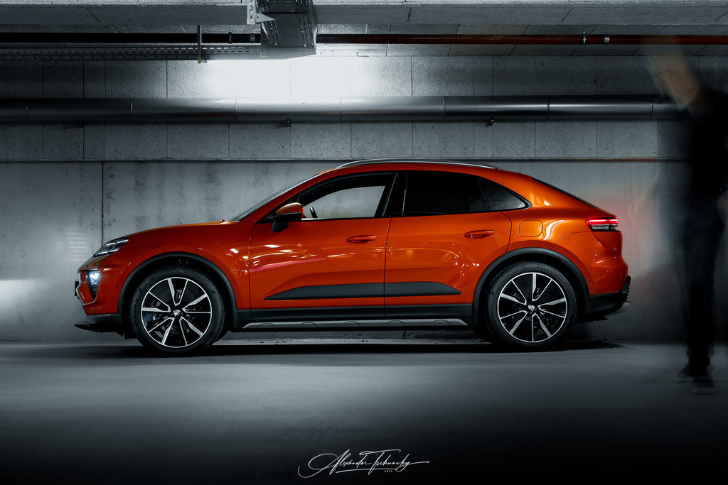 R6AT6890 _Alexander Tschuncky | Entdecken Sie die faszinierende Welt von Alexander Tschuncky Arts: Kreative Fotografie, atemberaubende Automobilkunst und hochwertiger Bilderdruck. Lassen Sie sich inspirieren! - Realisiert mit Pictrs.com