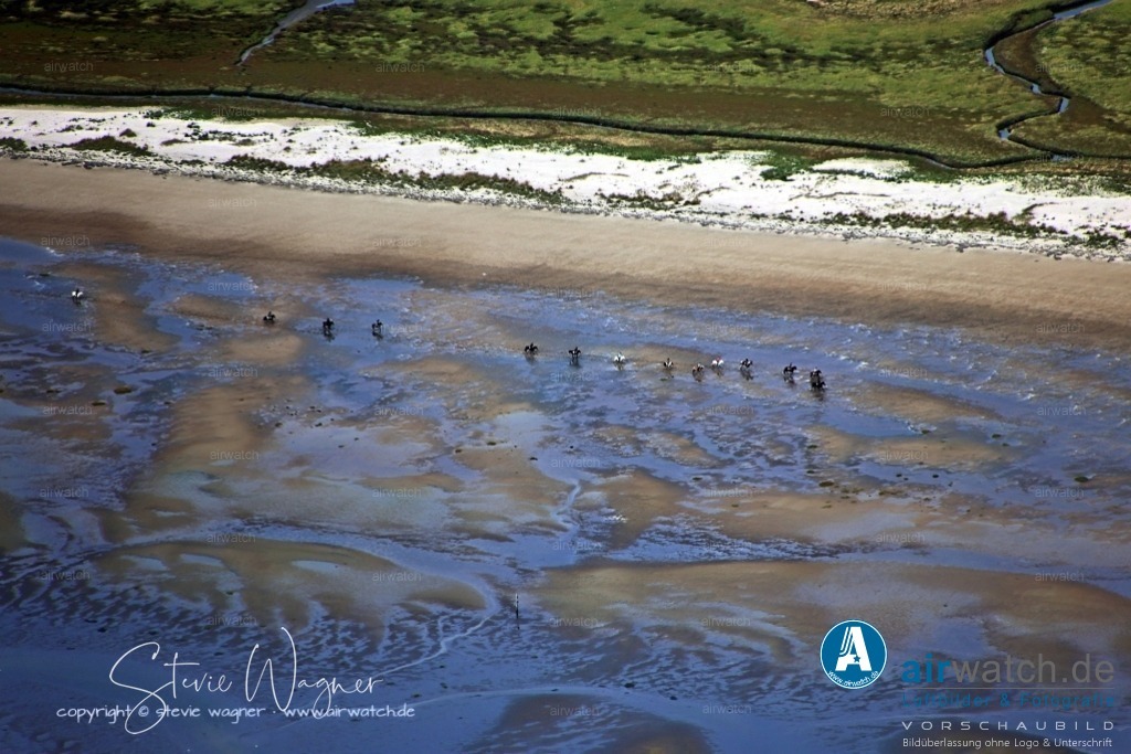 Luftbilder St.Peter-Ording | Entdecken Sie atemberaubende Luftbilder und Fotografien auf airwatch.de - Tauchen Sie ein in eine Welt voller faszinierender Aufnahmen aus der Vogelperspektive.