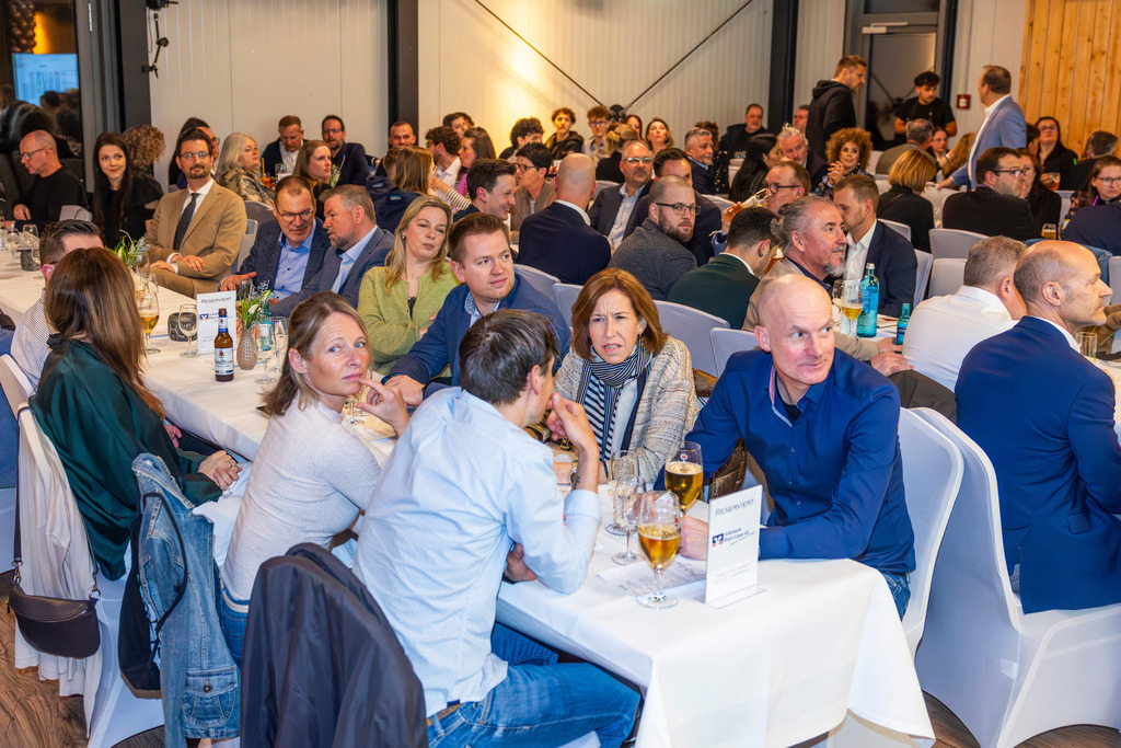 top-top.de 260306-017 | Foto, Video, Fotografie, Videografie, Fotobox, DJ, Discjockey, Musik, Musikbox, Veranstaltung, Photobooth, Amazon, Ebay, Buchtipp, Bestseller, Autor, Verlag, Buch, Wesel, Hamminkeln, NRW, Dinslaken, Rees, Drohne, Hochzeit, Party, Fotobox, Wesel, Fotograf
