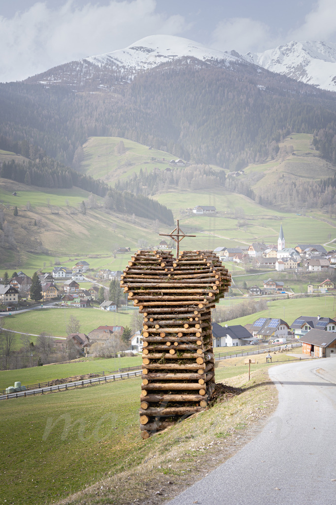 Osterfeuer Lessach | Ihre Fotografin im Lungau, ihre Fotografin im Mostviertel, Wandbilder Onlineshop, Imagefotos für Ihr Unternehmen,  - Realisiert mit Pictrs.com