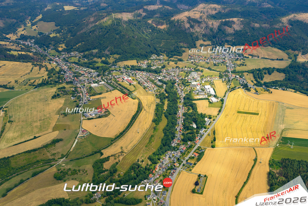 Die Luftaufnahme Forschengereuth - Frankenblick wurde 2022 vom Flugzeug aus (keine Drohne) erstellt. Hohe Auflösung -für große Poster und Wandbilder geeignet - Garantiert!