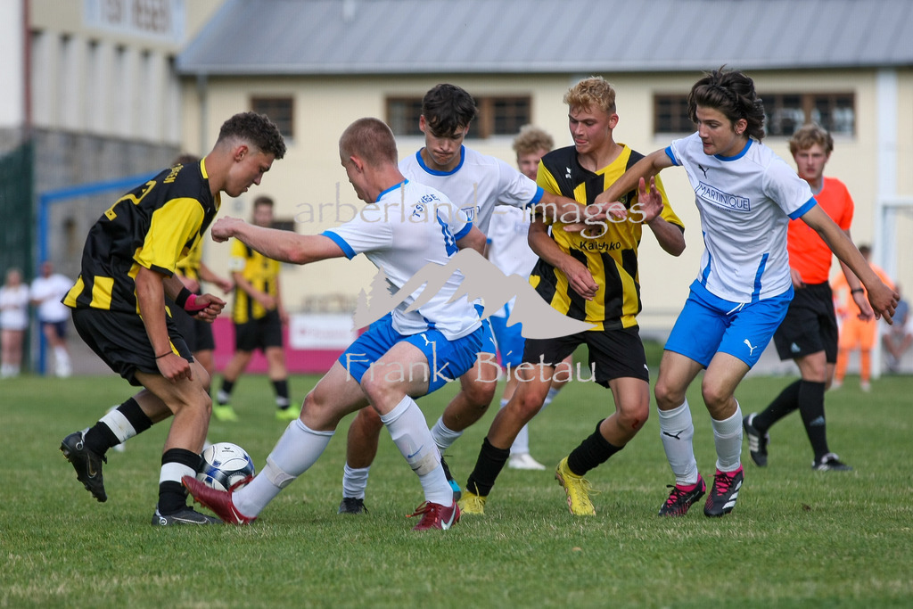 993T4302 | Medien- Sport- Entertainmentfotos