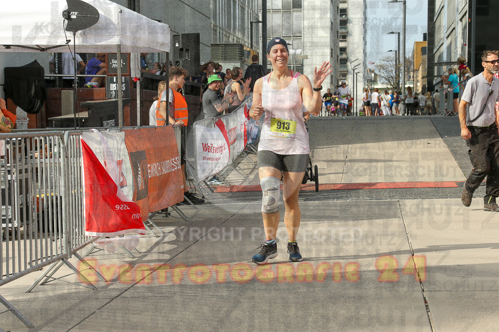 250920_1535_EX1_0097 | Sportfotografie im Rhein-Sieg Kreis, Köln, Bonn, NRW, Rheinland Pfalz, Hessen, etc. Unser Tätigkeitsfeld umfasst den Laufsport vom Volkslauf über den Marathon, Duathlon, Triathon bis zum Ultralauf wie Kölnpfad Ultra oder Schindertrail.