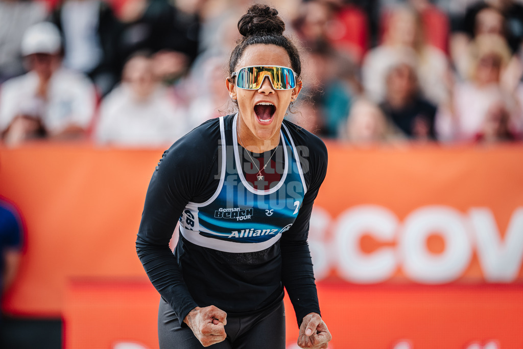 Beachvolleyball | Frauen | German Beach Tour 2024 | Tourstop Bremen | 09.06.2024 | Thainara Mylena Feitosa de Oliveira jubelt